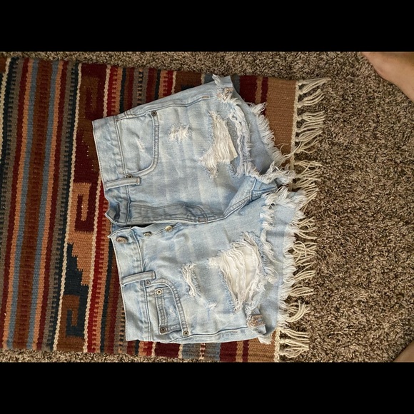 American Eagle Outfitters Pants - American eagle denim shorts